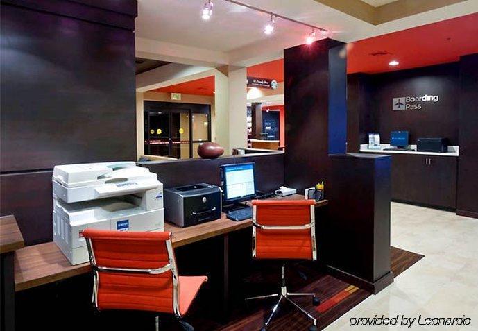 Courtyard By Marriott Pensacola